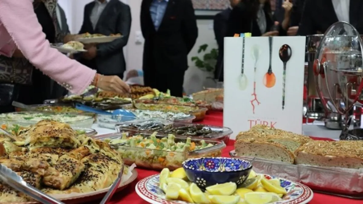 Türk mutfağının klasik lezzetleri Türkiye UNESCO Temsilciliği'nde tanıtıldı