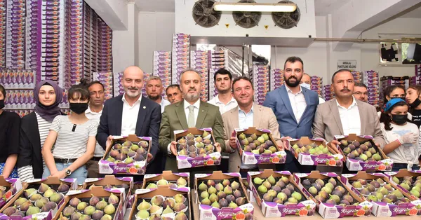 Büyükşehir, üreticiye can suyu oldu - 5