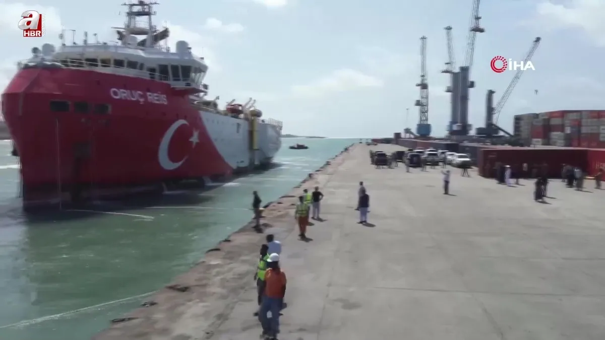 Oruç Reis vatana dönüş yaptı