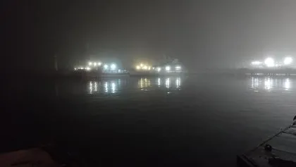 Yoğun sis geçit vermedi! Çanakkale Boğazı gemi trafiğine kapandı