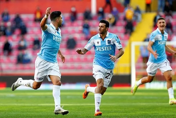 Trabzonspor’dan Hamsik açıklaması! Fenerbahçe maçında olacak mı?