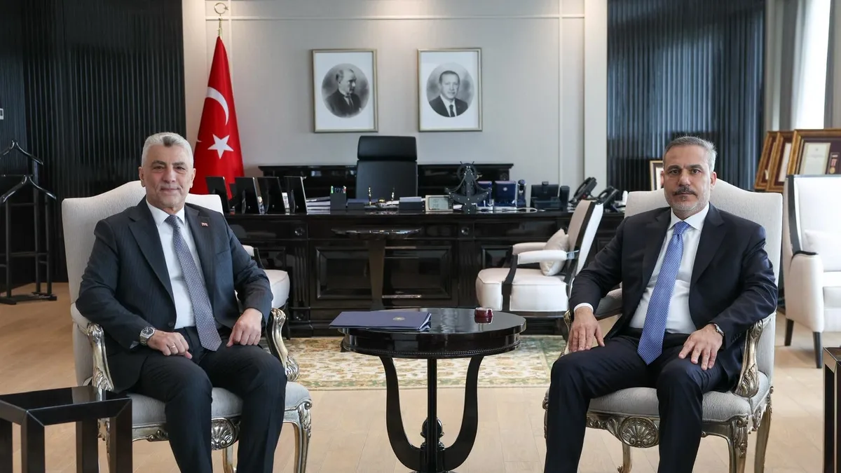 Bakan Fidan ve Bakan Bolat ile görüştü