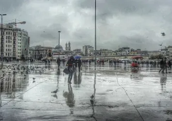 Meteoroloji İstanbul ve Ankara için tarih vererek uyarıda bulundu! Şiddetli bir şekilde geliyor