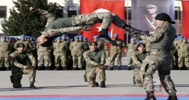 AK Parti’den son dakika yeni askerlik sistemi açıklaması! Askerler ne zaman terhis olacak?