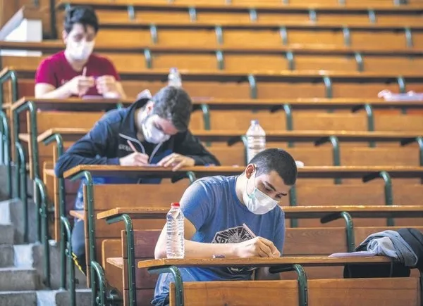 Uzmanlardan üniversite öğrencilerine önemli uyarılar! Önce şehri sonra kampüsü tanıyın