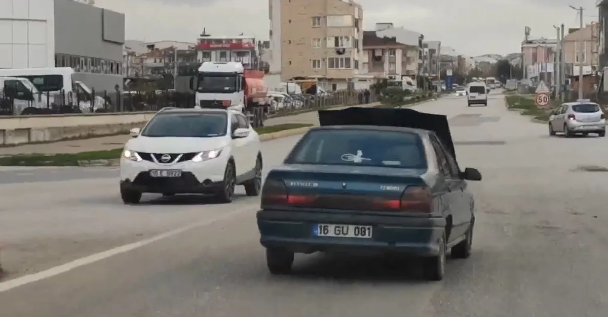 Son dakika: Balıkesir'de trafikte görenler hayretler içinde kaldı! Kilometrelerce böyle gitti