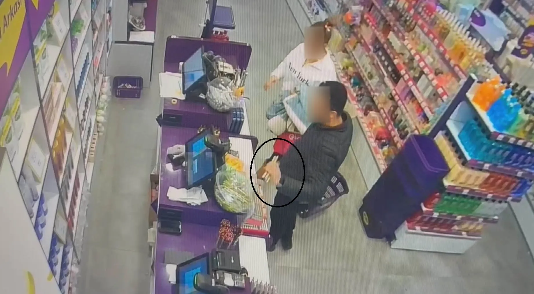 Hatay'da aile boyu vurgun! Evden çıkanlar şoke etti