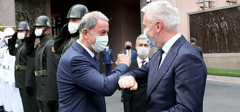 Son dakika: Bakan Hulusi Akar ile İtalyan mevkidaşı Lorenzo Guerini'den kritik görüşme