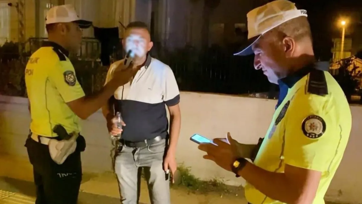 Aksaray'da alkollü sürücüden polise garip sitem: Ekmeğimle oynuyorsun