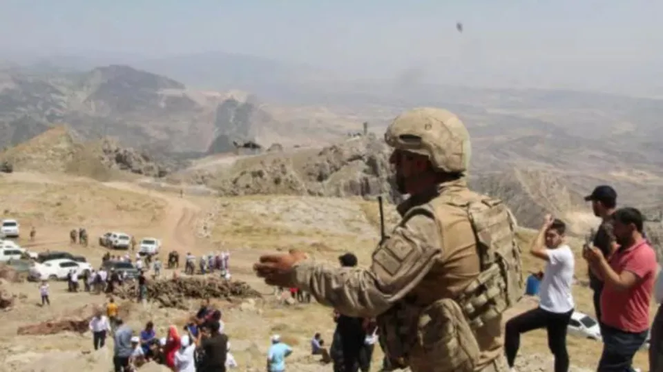 Cudi Dağı'nda bir ilk! Mehmetçik böyle görüntülendi
