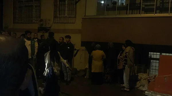 1665872876142.jpg Kocaeli'de uyuşturucu felaketi! Evde uyuşturucu kullanan baba ve dumandan etkilenen küçük kızları hayatını kaybetti - 4