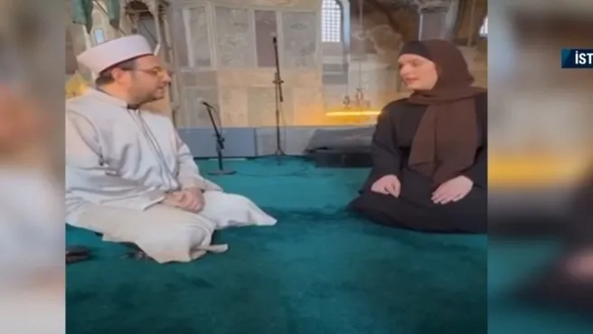 İngiliz turist Ayasofya’da Müslüman oldu!