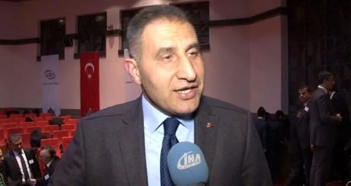 Serdar Tatlı’nın istifası hakkında Ahmet Çakar’dan flaş iddia: Şantaj var