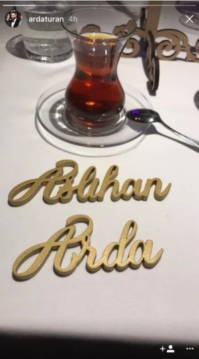 Arda Turan Instagram hikayesiyle ilan-ı aşk etti - 1