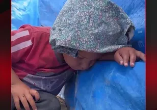KÜÇÜK BEDENLERDE YORGUN HAYATLAR