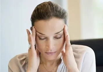 Ani gelen baş ağrısına dikkat! İlk 6 saat kritik...