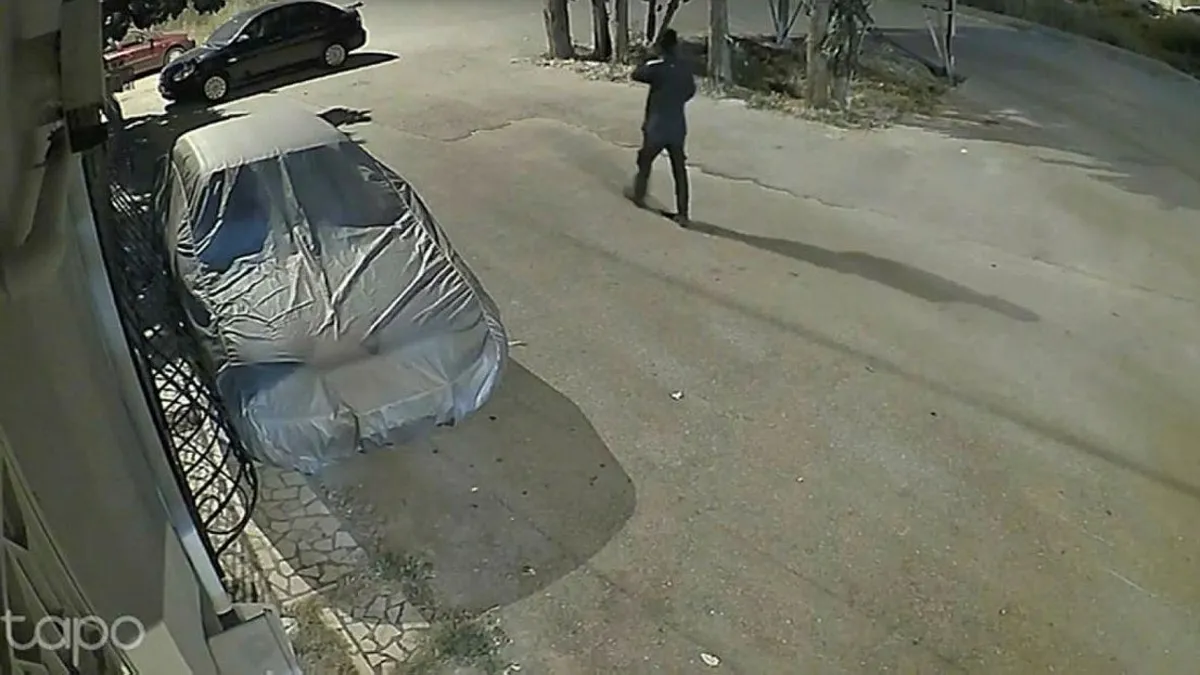 Bursa'da 5 okulu soyan şahıs önce kameraya sonra polise yakalandı