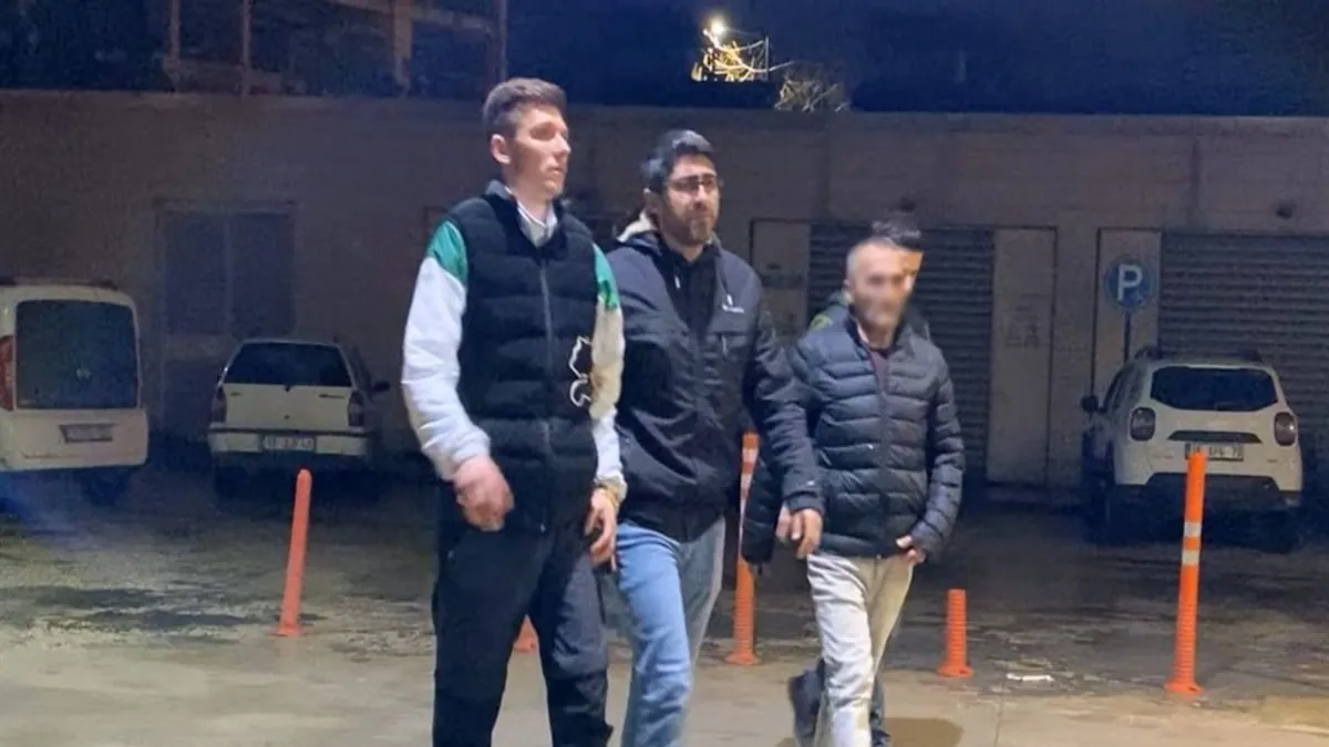 Bursa'da alkollüyken tartıştığı arkadaşını fırça sapıyla darbetti: 4 gözaltı