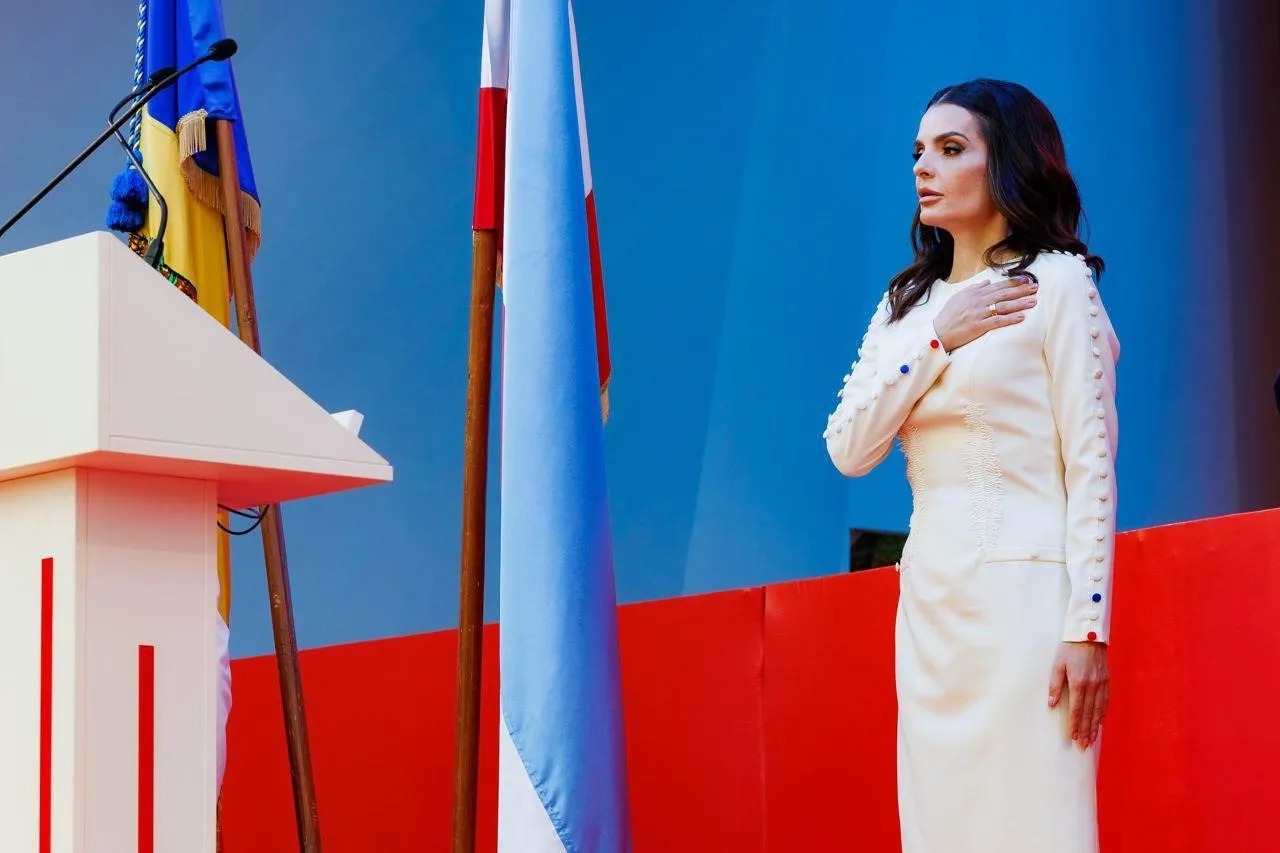 Özerklik tavizi vermediği için yoğun baskı! Moldova hükümetinin hedefinde Gagavuzya Başkanı Evghenia var...