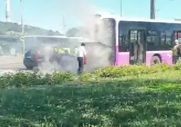Yolcu otobüsünde yangın paniği!