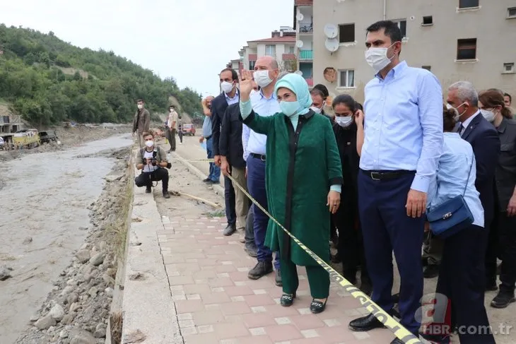 Emine Erdoğan sel bölgesine gitti! Bozkurt’a geçmiş olsun ziyareti