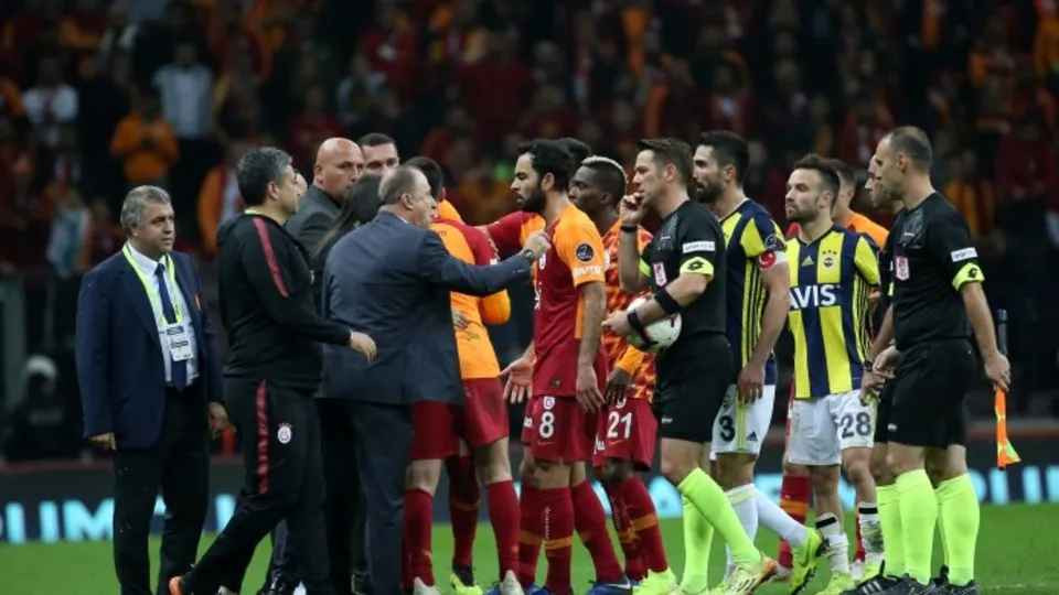 Fatih Terim şimdi yandı! Hakem raporu...