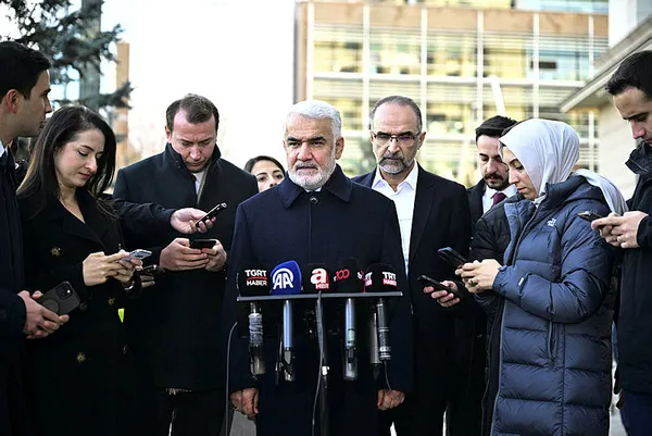 Başkan Erdoğan HÜDA PAR Genel Başkanı Zekeriya Yapıcıoğlu’nu kabul etti