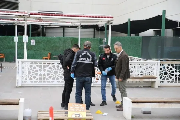 korku-dolu-anlar-pamukkale-universitesi-hastanesinde-silahli-saldiri-cok-sayida-yarali-var-1709305099984.jpeg Korku dolu anlar! Pamukkale Üniversitesi Hastanesi’nde silahlı saldırı: Çok sayıda yaralı var | Olay yerinde 15 boş kovan bulundu - 4