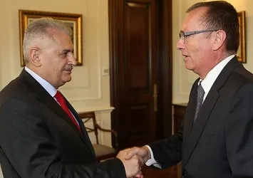 Başbakan Yıldırım'dan BM'ye FETÖ çağrısı