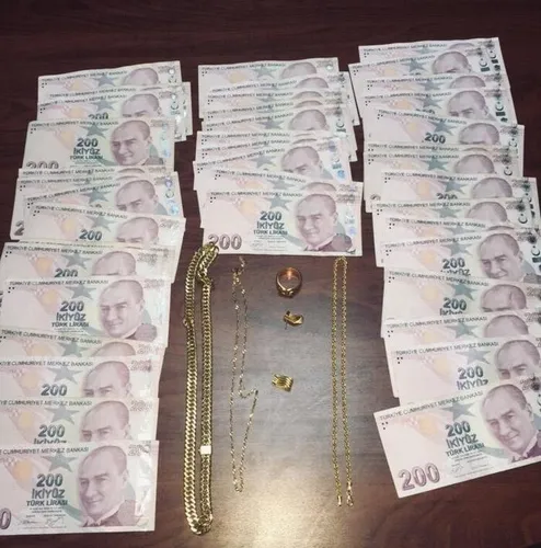 Adana'da misafirliğe giden şahıs evi soydu - 1