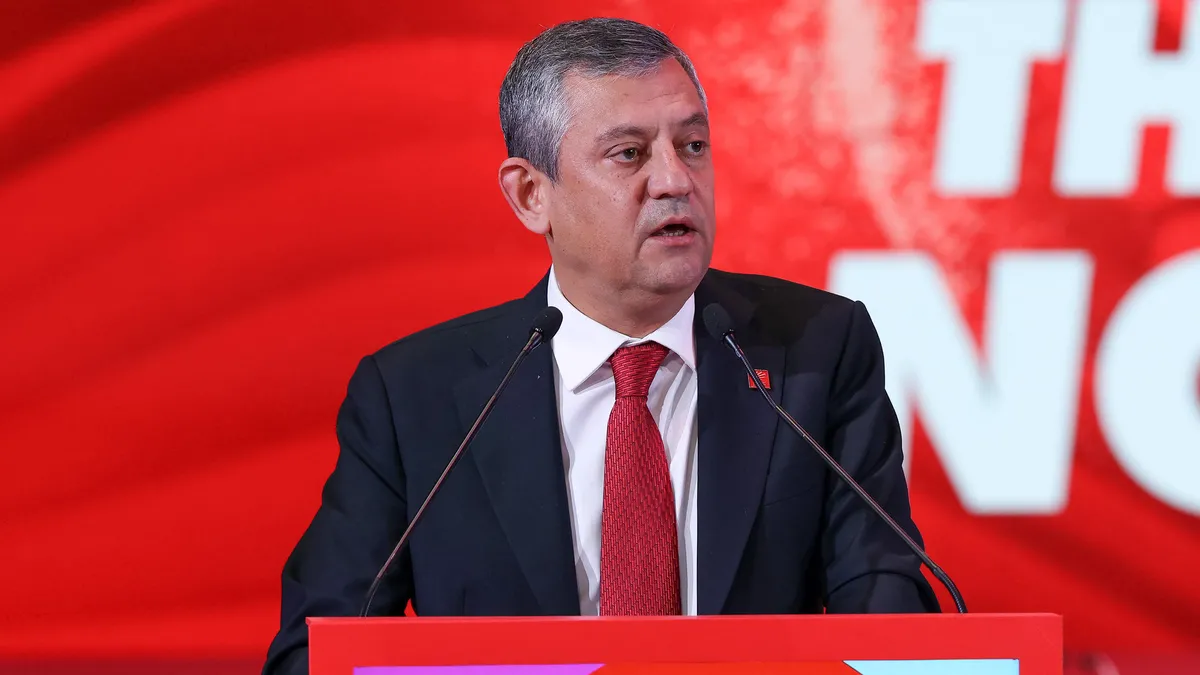 Özgür Özel'den büyük skandal! Gazze’nin mazlum bebeklerini İsrailli yaptı