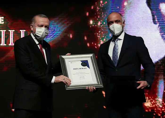 Başkan Erdoğan: İstiklal Marşı etrafında kenetlenmeliyiz