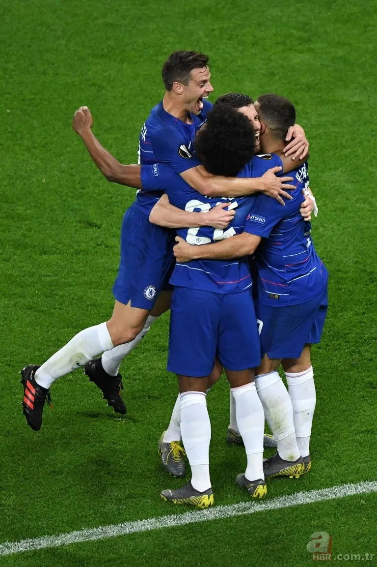 UEFA Avrupa Ligi finalinde Chelsea ezeli rakibi Arsenal'i geçip kupanın sahibi oldu! 4