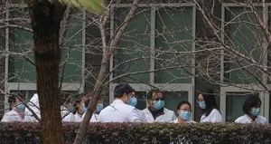 Koronavirüs insanlara nasıl bulaştı?