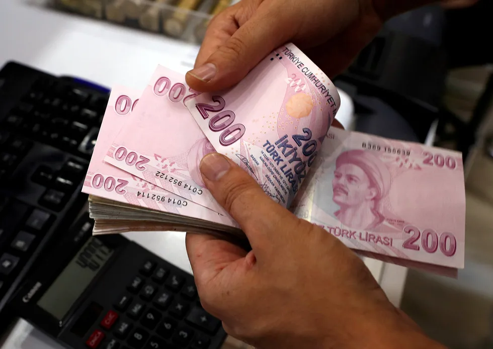İstihdamını koruyan firmaya çift destek! 250 milyar liralık kredi paketi: Çalışan başına aylık 3 bin 500 lira prim desteği - 3