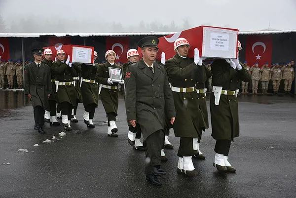 1705139994626.jpg Sözde müttefik ABD'den terör saldırısı için taziye mesajı! Sosyal medyadan tepki yağdı: Defolup gideceksiniz bu coğrafyadan - 1