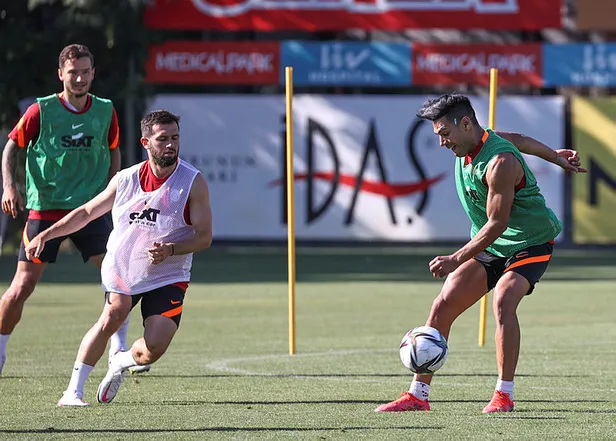 PSV Eindhoven Galatasaray maçı ne zaman? 2021 Şampiyonlar Ligi 2. eleme turu PSV GS maçı hangi kanalda?