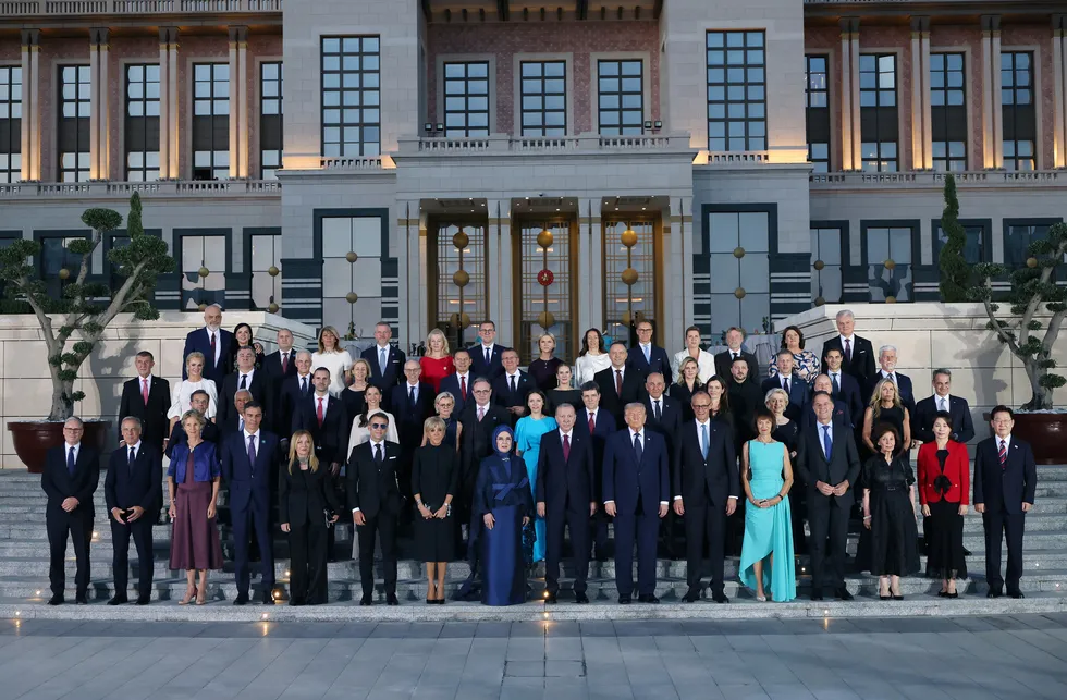 CANLI | Başkan Erdoğan'ın NATO Zirvesi temasları sürüyor! Üst üste kritik görüşmeler - 1