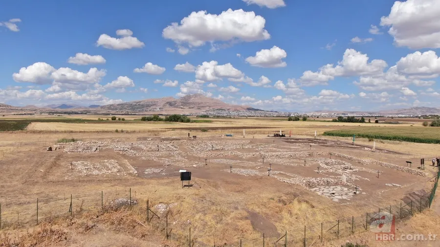 Diyarbakır’da kazı çalışmalarında heyecanlandıran keşif: Sandık tipi mezar bulundu 8