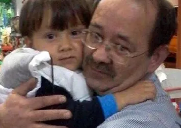 Selfie yaparken, oğlunu öldürdü