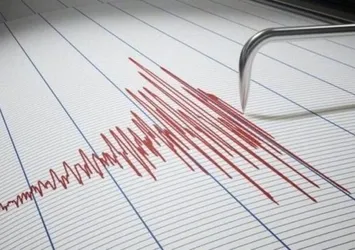 Akdeniz 4 büyüklüğünde deprem ile sallandı