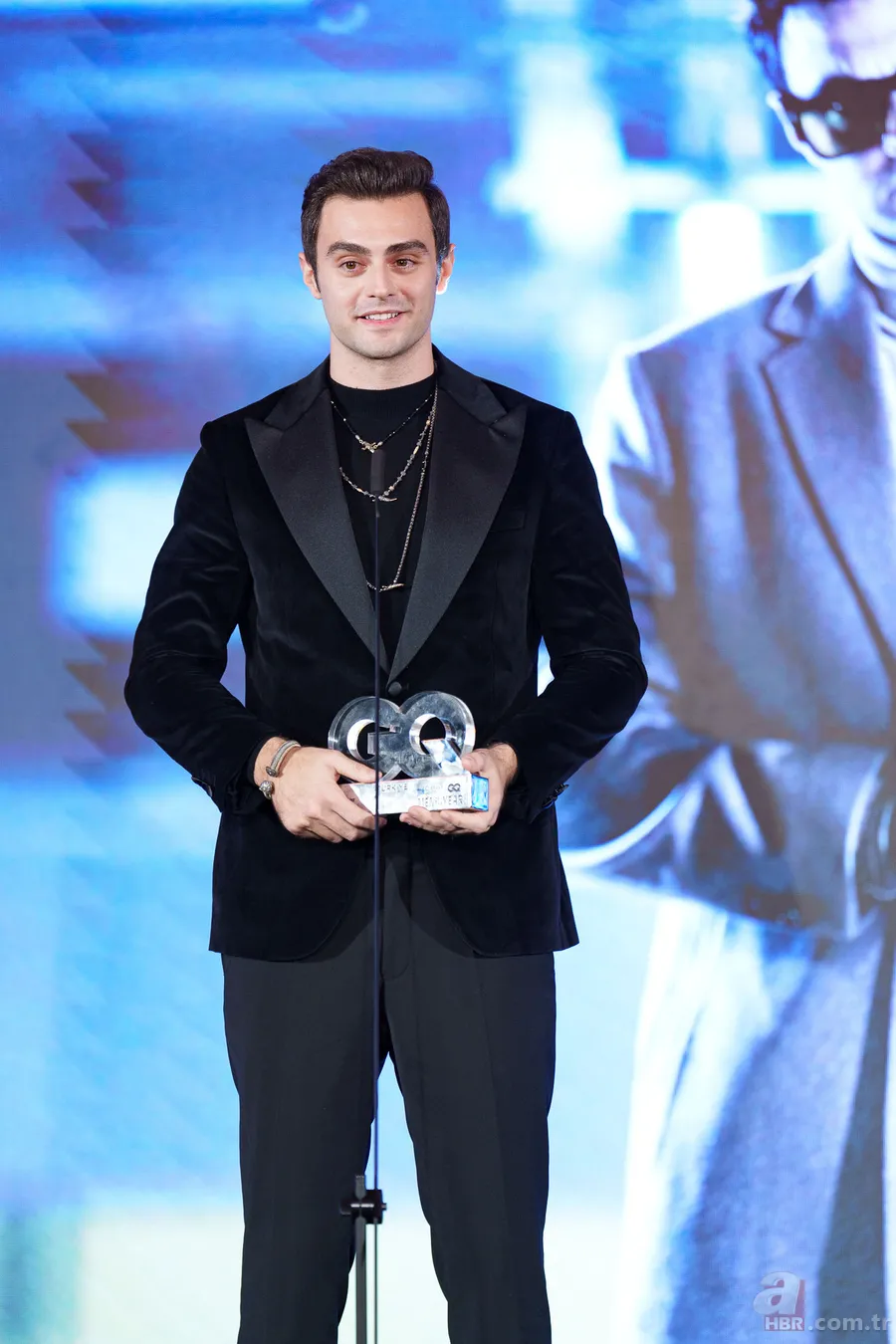 GQ Türkiye Men Of The Year’da şıklık yarışı! Sahneye damga vurdular 24