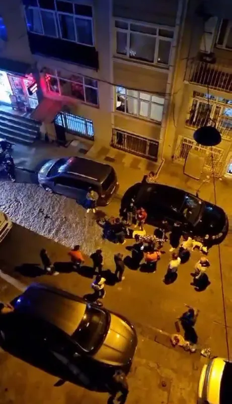 İstanbul’da silahlı dünür dehşeti: Sokak ortasında bacağından vurdu - 3