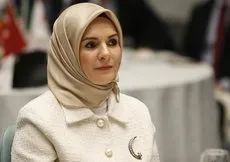 Evlenecek gençlere faizsiz kredi desteği! Aile ve Sosyal Hizmetler Bakanı Mahinur Özdemir Göktaş ödeme tarihini açıkladı