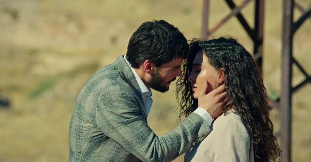 Miran Reyyan'a aşkını haykırıyor | Hercai 14. yeni bölüm özel video