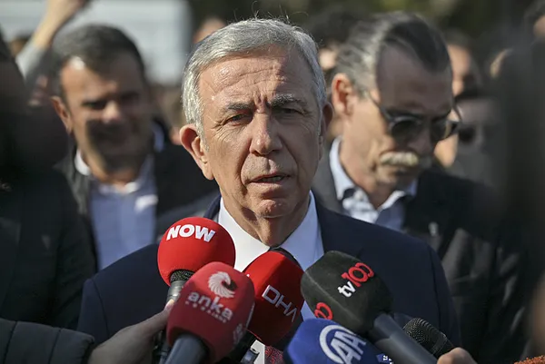 İşte iki rakibin son 5 yılı! Mansur Yavaş ve Turgut Altınok’un karnesi ortaya çıktı! 25 kat küçük bütçe...