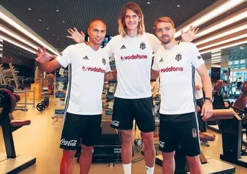 Beşiktaş tarihinin en geniş ve zengin kadrosunu kurdu