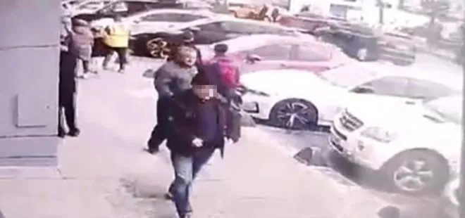 Arnavutköy’de arkadaşını vuran zanlının sakince uzaklaştığı anlar kamerada