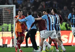 Derbi sonrası ortalık karıştı! Trabzonspor’dan hukuki adım