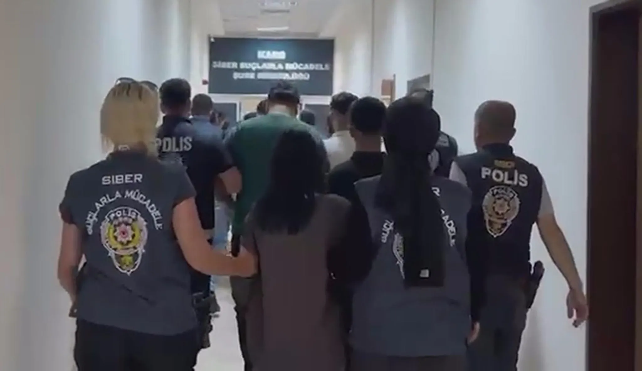 8 ilde 'sahte iş' operasyonu: 21 şüpheli tutuklandı